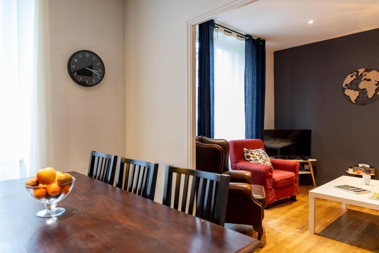 Centre Ville Et Gare A Pied - Parking Et Patio ヴァンヌ エクステリア 写真